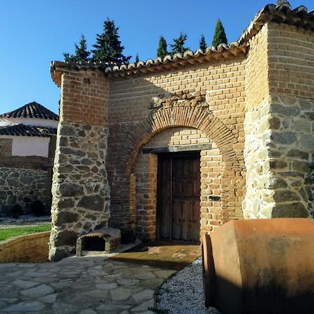 Ruralrut En El Tiemblo Precios Especiales A Partir De 7 Noches, Wifi, Cabina De Hidromasaje, Aire Acondicionado, Zonas De Bano Naturales Cercanas אל טיימבלו מראה חיצוני תמונה