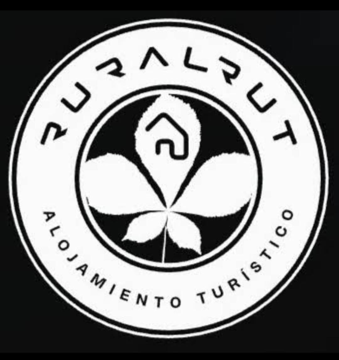 Ruralrut-El Tiemblo Wifi, Cabina De Hidromasaje, Aire Acondicionado Y A Pocos Metros De Zonas De Bano Naturales מראה חיצוני תמונה